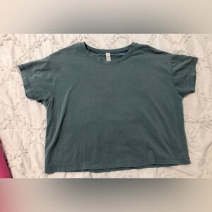 Lululemon Green Crop Tee, Size 4.